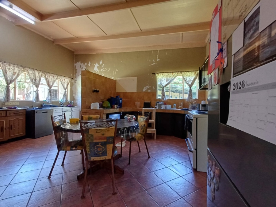 5 Bedroom Property for Sale in Wolmaransstad North West